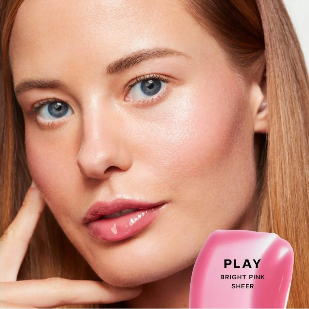 Saie Glossybounce High Shine Hydrating Lip Gloss Oil “Play”